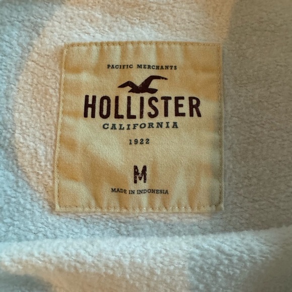 Hollister White Sweatshirt With Pretty Embroidered Roses size M - Picture 5 of 6